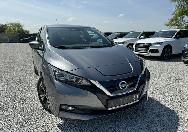 Nissan Leaf cena 83990 przebieg: 26000, rok produkcji 2019 z Sosnowiec małe 742